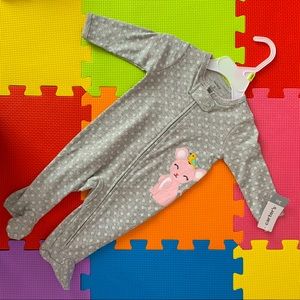 Carter’s slleep and play footie